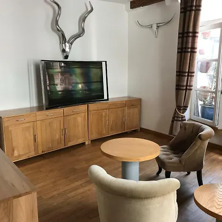 Quartier Montorgueil, Voie Pietonne, Dans Un Immeuble Du Xveme Apartment