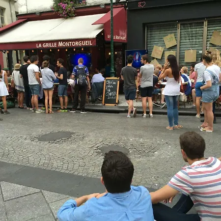 Quartier Montorgueil, Voie Pietonne, Dans Un Immeuble Du Xveme * Paris